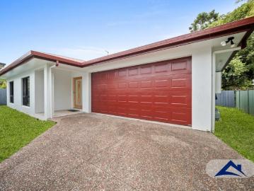MODERN, LOW MAINTENANCE HOME