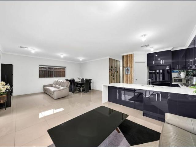 Modern, Low Maintenance Home for Rent in a Prime Findon Location