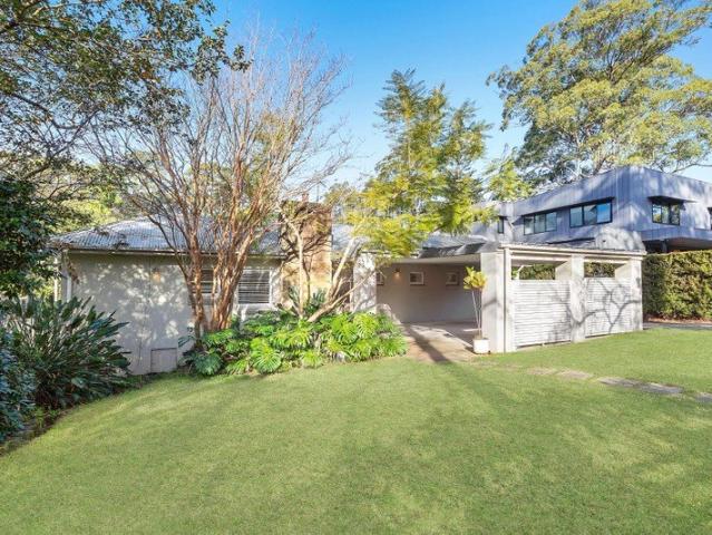 Modern Low Maintenance Home in Family Friendly Lifestyle Locale
