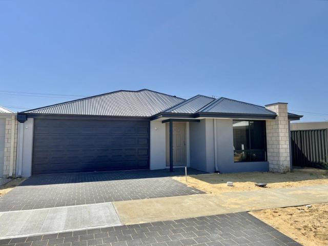 Modern & Low Maintenance Home in Southern River