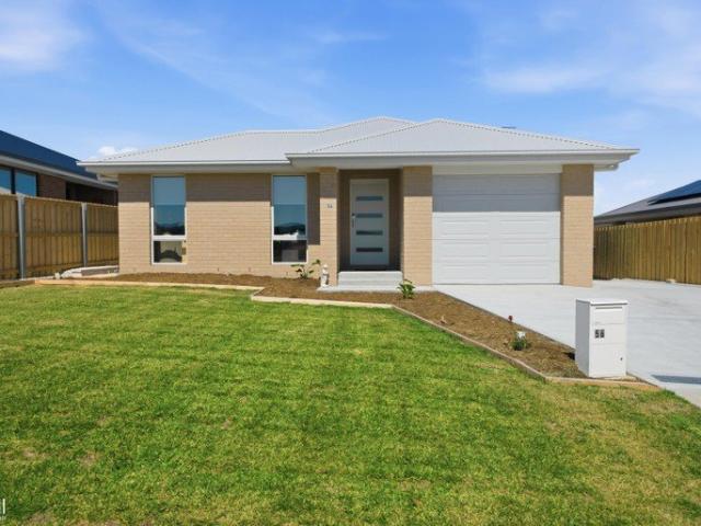 Modern, Low Maintenance Home in Sorell