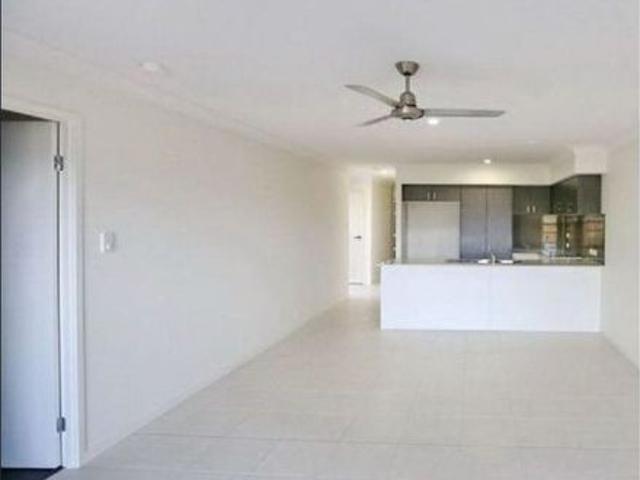 Modern, low maintenance home in the heart of Yarrabilba!