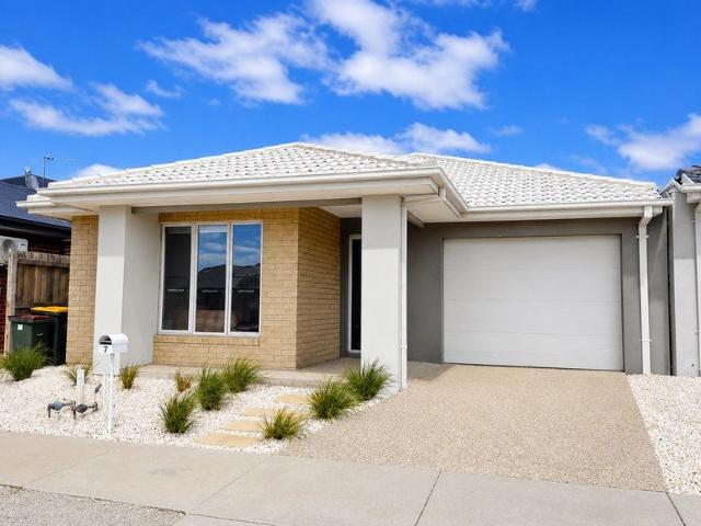 Modern, Low Maintenance Living