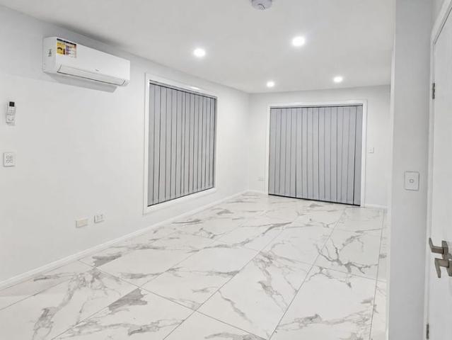 Modern & Low Maintenance Living
