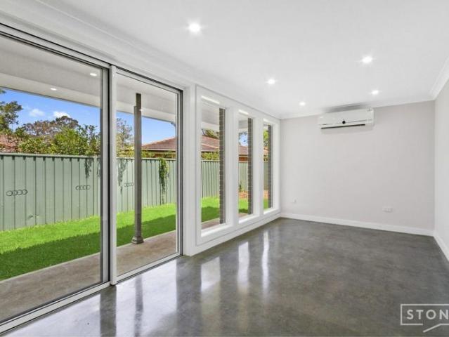 MODERN LOW MAINTENANCE LIVING