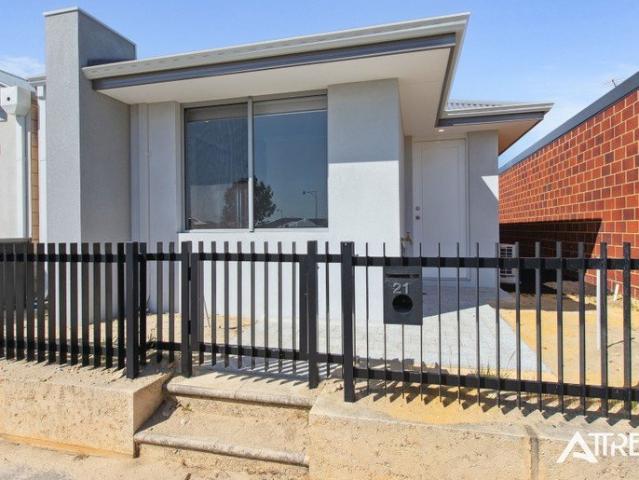 MODERN & LOW MAINTENANCE LIVING | 3 BEDROOMS