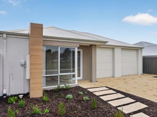 MODERN LOW MAINTENANCE LIVING 3 x 2 x 1
