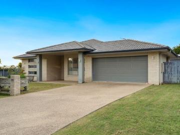 Modern, Low Maintenance Living with Shed