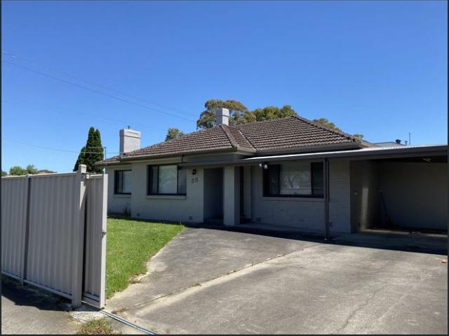Modern, Low Maintenance Living Close to the CBD