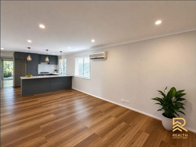 Modern & Low Maintenance Living in the Heart of Doubleview