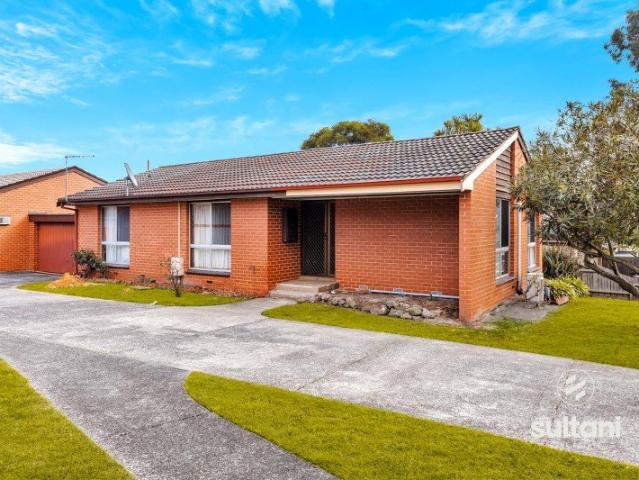 Modern, Low Maintenance Living in the Heart of Doveton