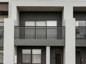 MODERN LOW MAINTENANCE LIVING IN THE HEART OF FRASER RISE