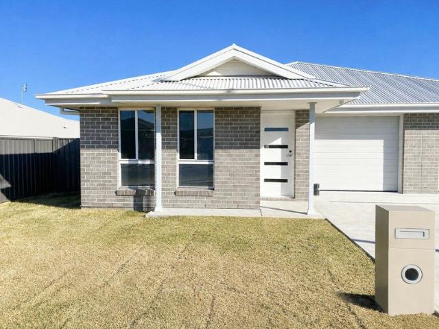 Modern & Low Maintenance Living in the Heart of Kootingal