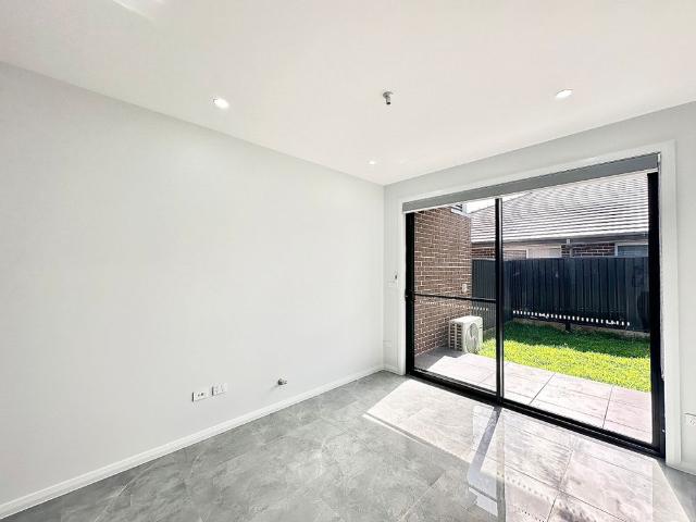 Modern & Low Maintenance Living in the Heart of Oran Park