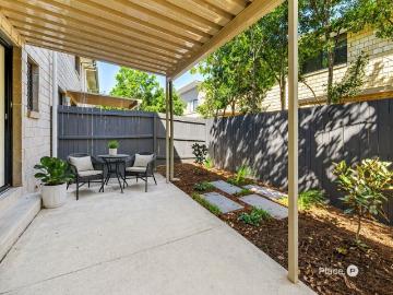 Modern, Low Maintenance Living in the Heart of Richlands