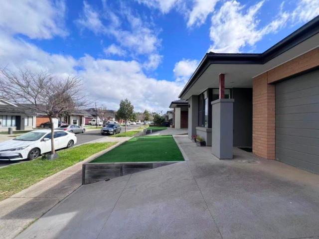 Modern, Low Maintenance Living in Truganina