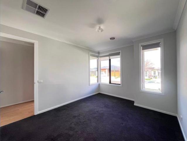 Modern, Low Maintenance Living in Truganina