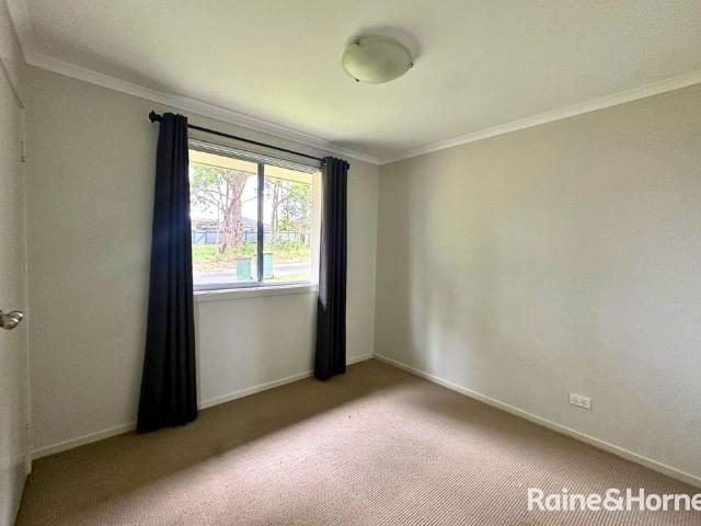 Modern & Low Maintenance Living in Worrigee