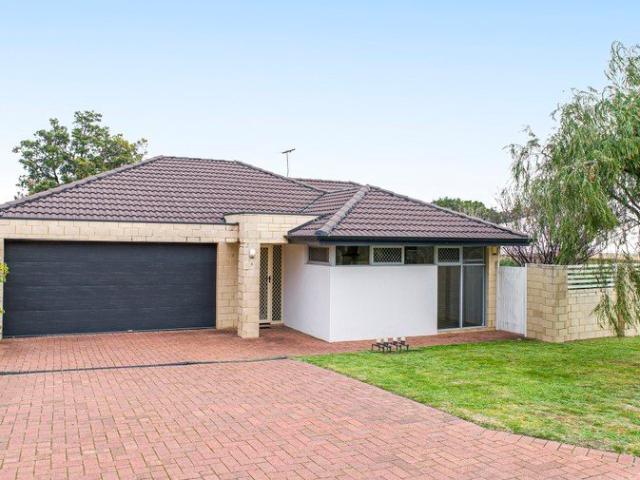 MODERN, LOW MAINTENANCE LIVING IN A CONVENIENT GOSNELLS LOCATION!