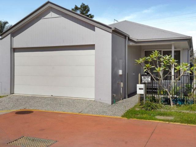 Modern Low Maintenance Living in a Convenient Family Friendly Location