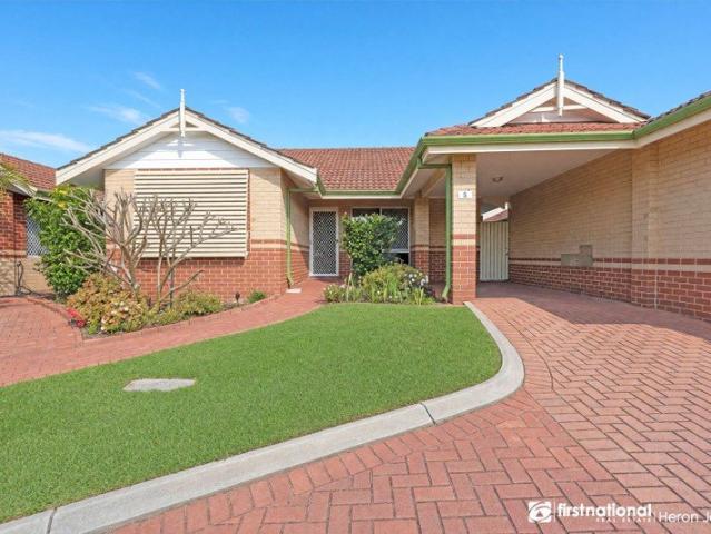 Modern, Low Maintenance Living in a Convenient Over 55s Complex