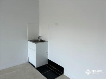 Modern, Low Maintenance Living in a Convenient Location!