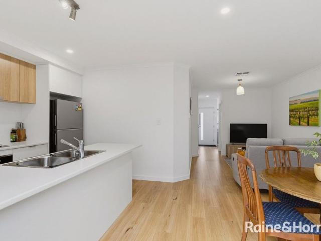 Modern, Low Maintenance Living In A Convenient Location