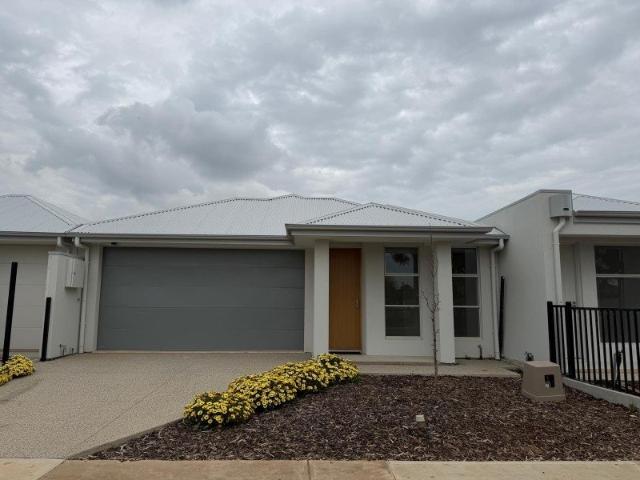 Modern, Low Maintenance Living in a Convenient Paralowie Location