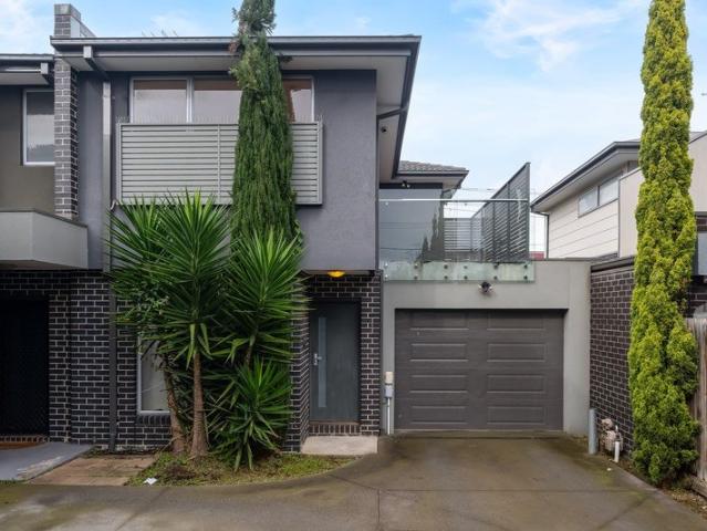 Modern, Low Maintenance Living in a Prime Ascot Vale Location