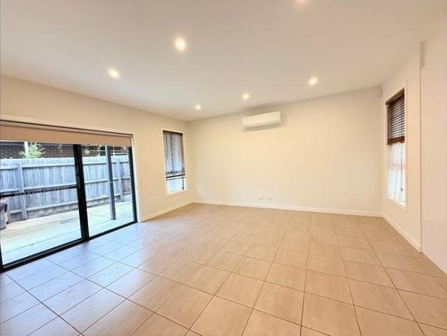 Modern & Low Maintenance Living in a Prime Braybrook Location
