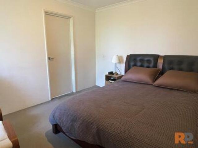 Modern & Low Maintenance Living in a Prime Ellenbrook Location