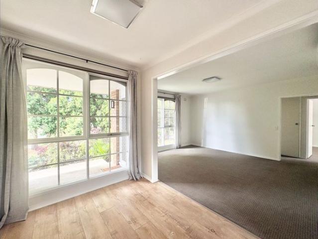 Modern, Low Maintenance Living in a Prime Highton Location