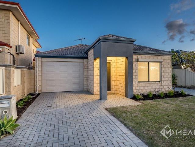 Modern, Low Maintenance Living in a Prime Location!