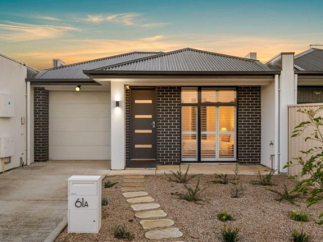 Modern, Low Maintenance Living in a Prime Plympton Park Location