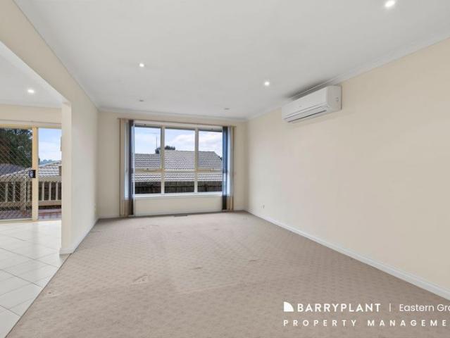 Modern, Low Maintenance Living in a Prime Ringwood Location