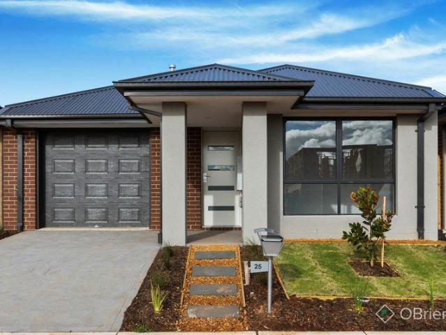 Modern, Low Maintenance Living in a Thriving Fraser Rise Location