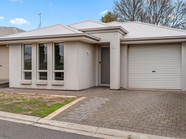 Modern, Low Maintenance Living in Blakeview