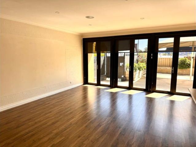 Modern, Low Maintenance Living in Cowra