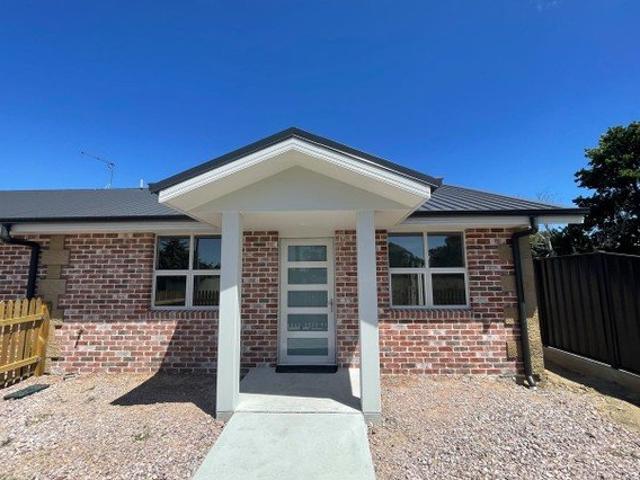 Modern & Low Maintenance Living in Latrobe