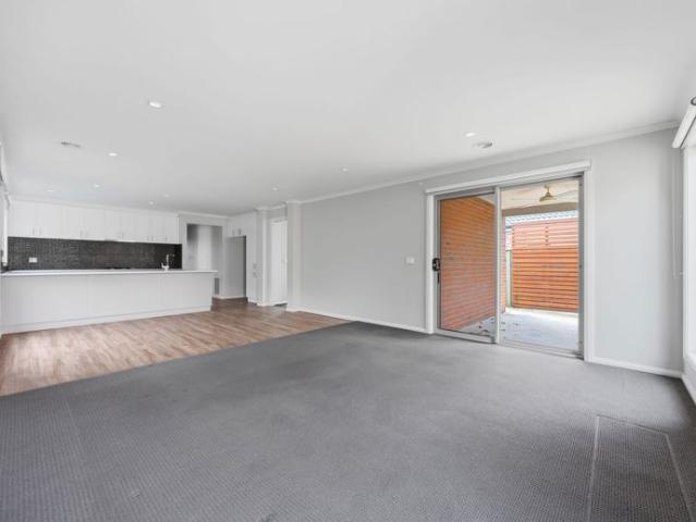 Modern Low Maintenance Living in Miners Rest