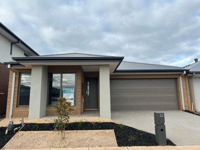 Modern, Low Maintenance Living in Prime Truganina Location! APPLICATIONS NOW OPEN