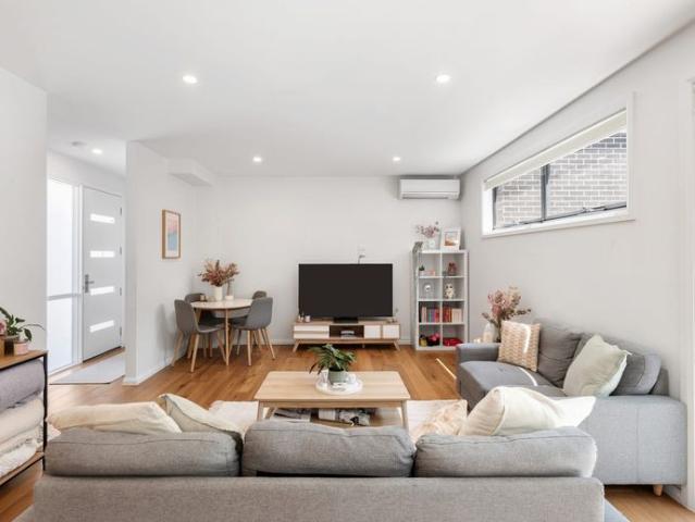 Modern, Low Maintenance Living in Prime Pascoe Vale Location