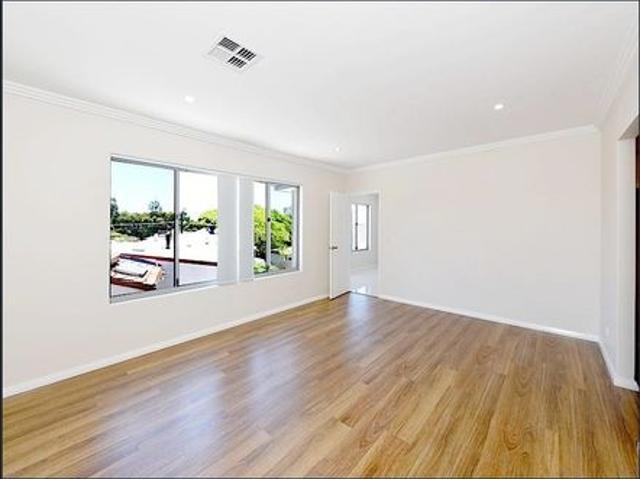 MODERN, LOW MAINTENANCE LIVING — MOUNT HAWTHORN