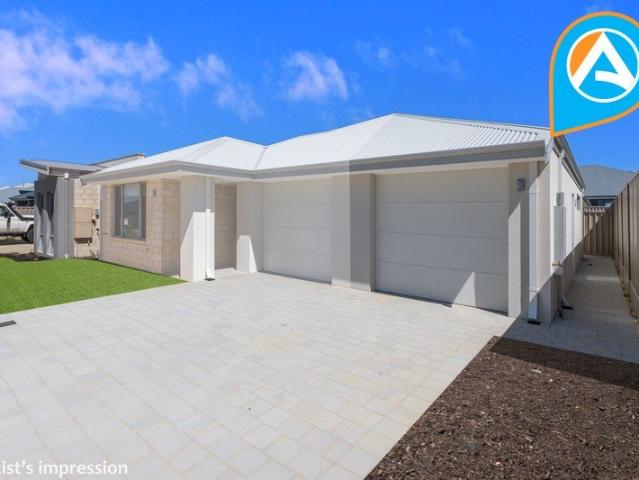 MODERN LOW MAINTENANCE RESIDENCE