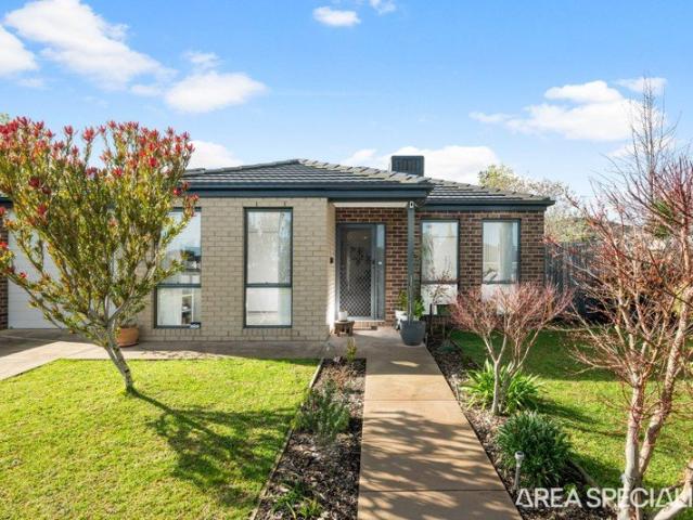 Modern, Low Maintenance Separate Titled Living in a Convenient Norlane