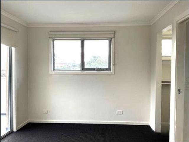 Modern, Low Maintenance Townhouse in a Convenient Location