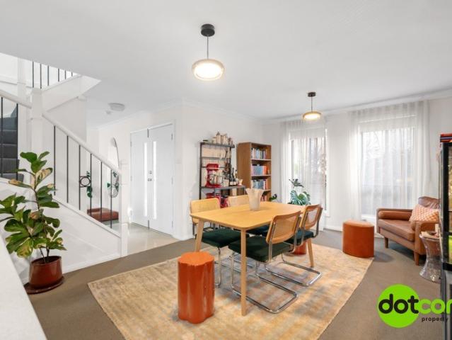 Modern, Low Maintenance Townhouse Offering Space & Convenience