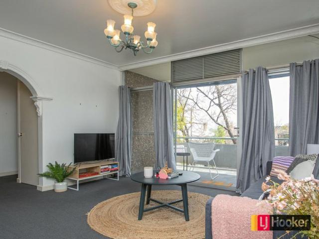 Modern & Low Maintenance Unit in East Tamworth