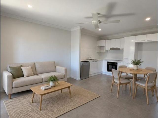 Modern, Low Maintenance Villa in a Convenient Location