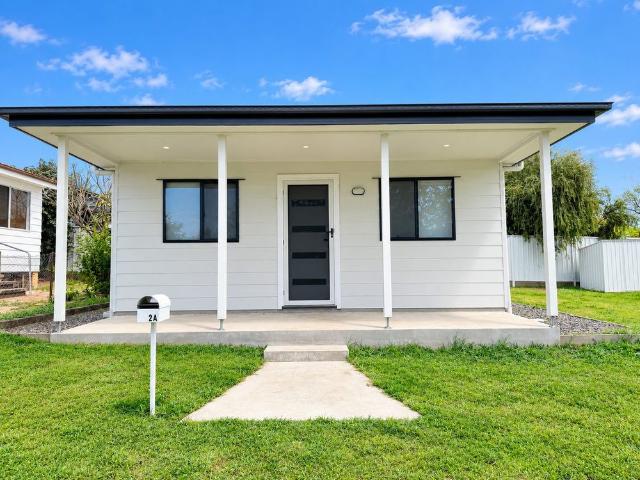 Modern Low Maintenance & Water Included